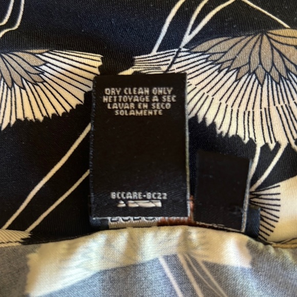 BCBGMAXAZRIA Dress Size Medium M Black Cream NWOT - Picture 11 of 11